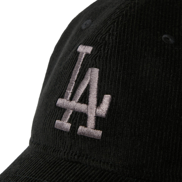 9TWENTY Los Angeles Dodgers Corduroy Black Adjustable