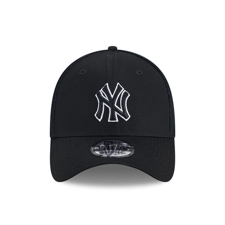 39THIRTY New York Yankees Evergreen Neo Black Stretch Fit
