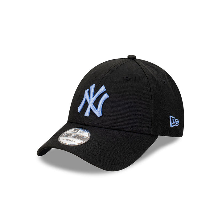 9FORTY New York Yankees Repreve Seasonal Black Adjustable