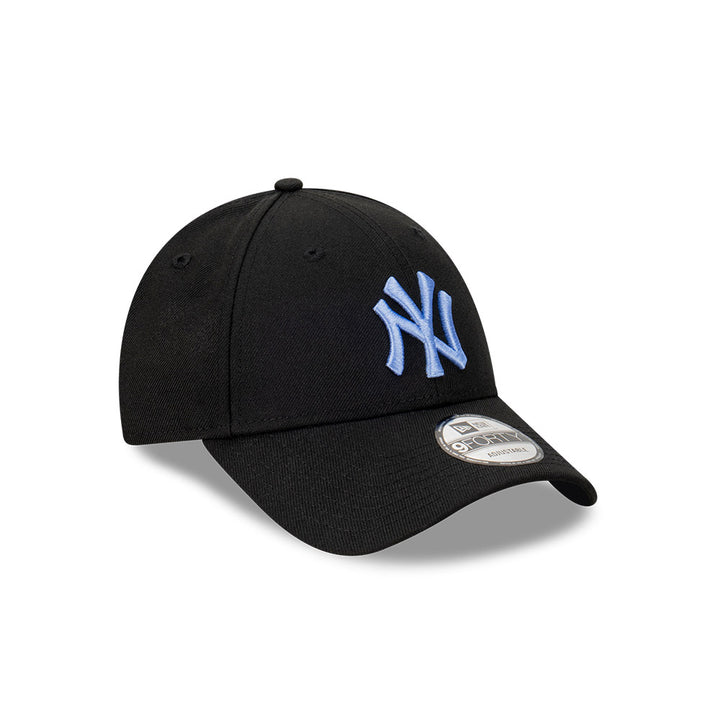 9FORTY New York Yankees Repreve Seasonal Black Adjustable