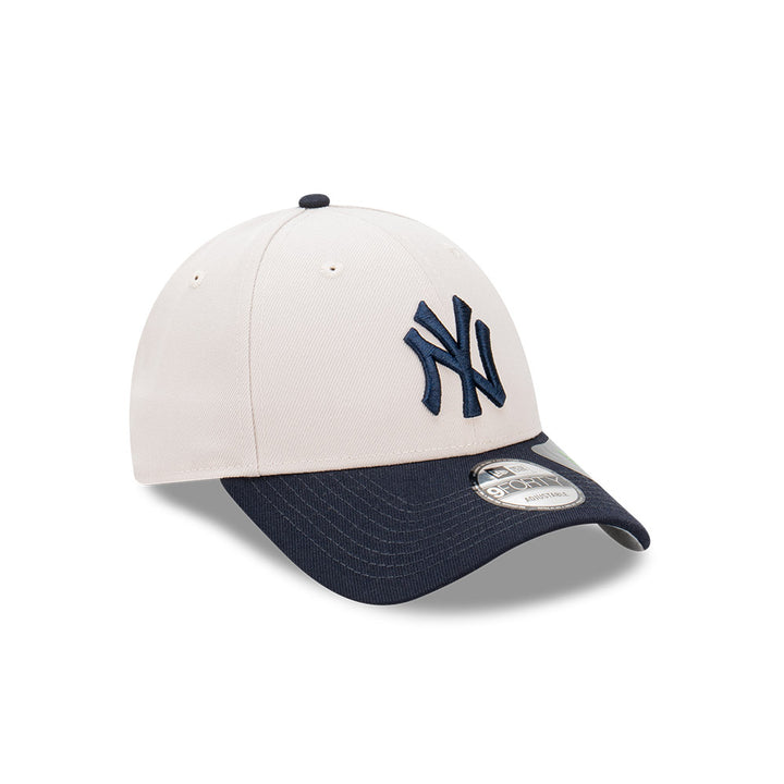9FORTY New York Yankees 2-Tone Stone Repreve Navy Visor Stone Snapback