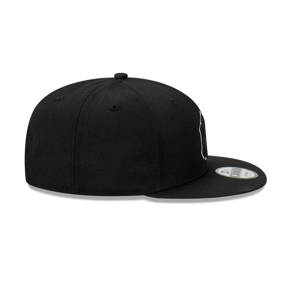 9FIFTY New York Yankees Gray Outline Repreve Black Snapback