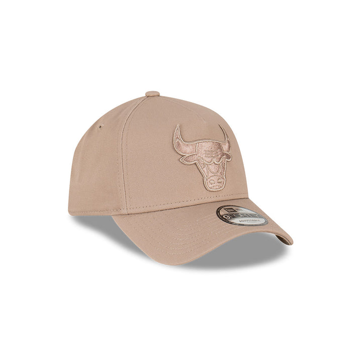 9FORTY A-Frame Chicago Bulls Tonal Emboss Ash Brown Snapback
