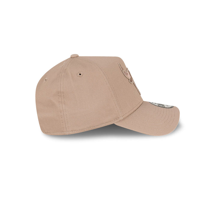 9FORTY A-Frame Chicago Bulls Tonal Emboss Ash Brown Snapback