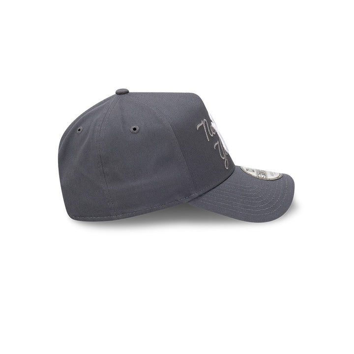 9FORTY A-Frame New York Yankees Tonal Script Graphite Snapback