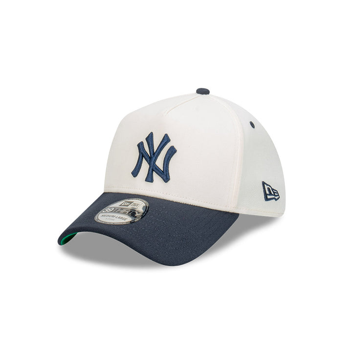 39THIRTY A-Frame New York Yankees 2-Tone Navy Visor Chrome White Fitted
