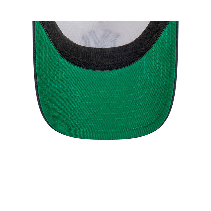 39THIRTY A-Frame New York Yankees 2-Tone Navy Visor Chrome White Fitted