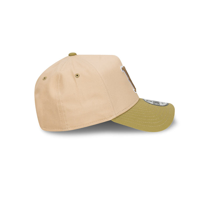9FORTY A-Frame Boston Red Sox Beansprout 2-Tone Moss Green Visor Oat Milk Snapback