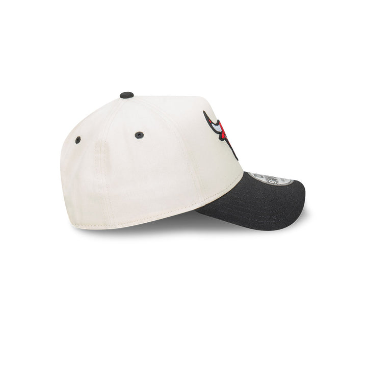 9FORTY A-Frame Chicago Bulls Chrome OTC Chainstitch 2-Tone Navy Visor White Snapback