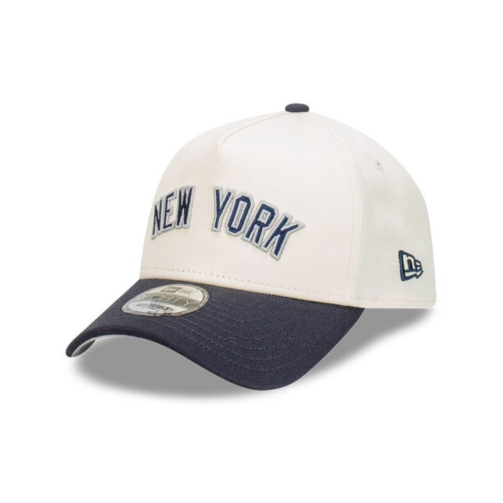 9FORTY A-Frame New York Yankees Wordmark Baseball 2-Tone Navy Visor Chrome White Snapback