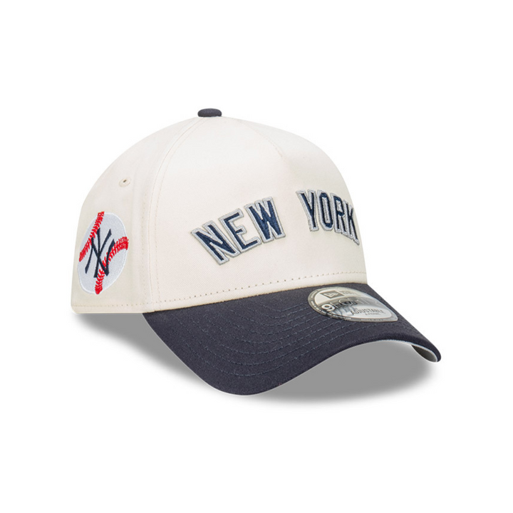 9FORTY A-Frame New York Yankees Wordmark Baseball 2-Tone Navy Visor Chrome White Snapback