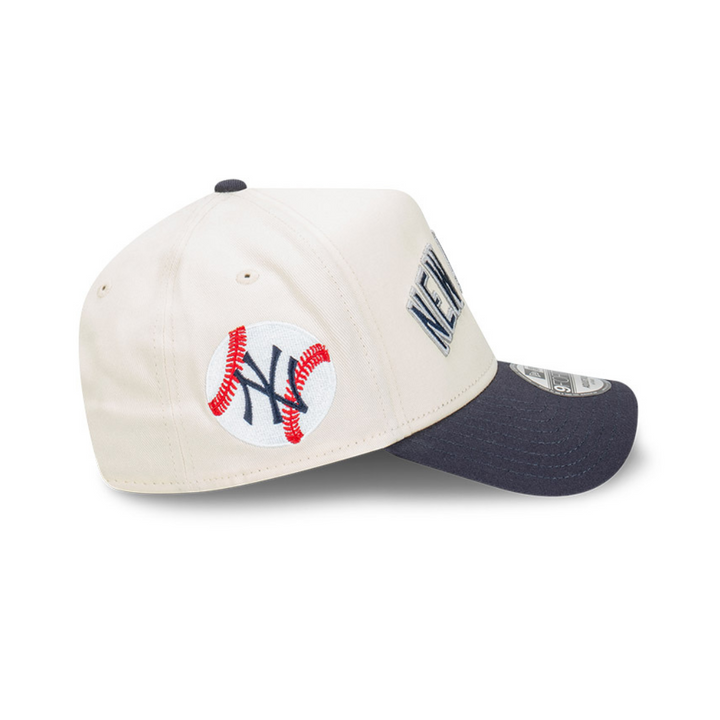 9FORTY A-Frame New York Yankees Wordmark Baseball 2-Tone Navy Visor Chrome White Snapback