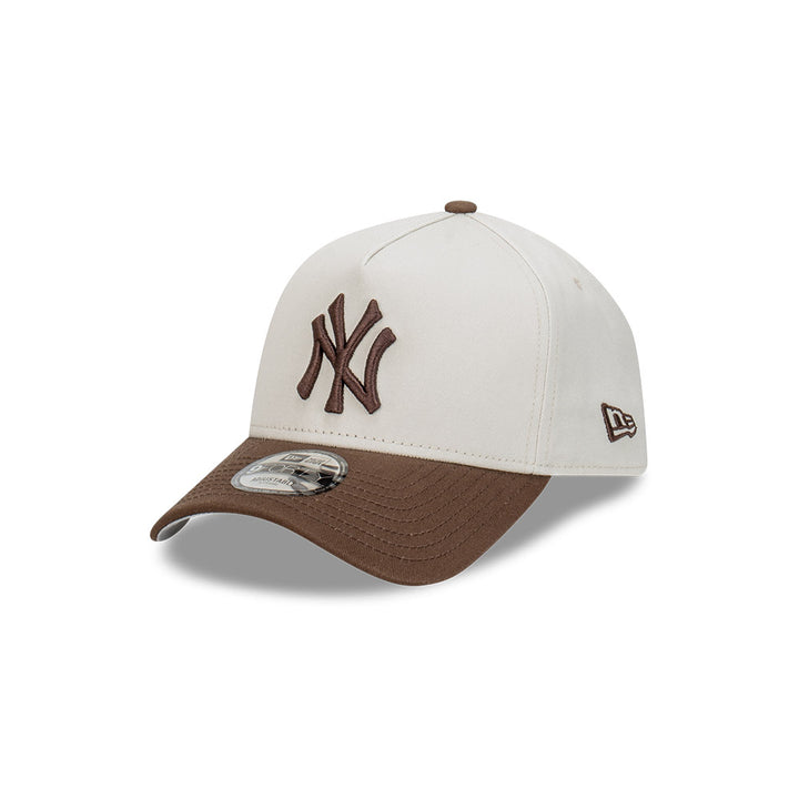 9FORTY A-Frame New York Yankees 2-Tone Vintage Stone Walnut Snapback
