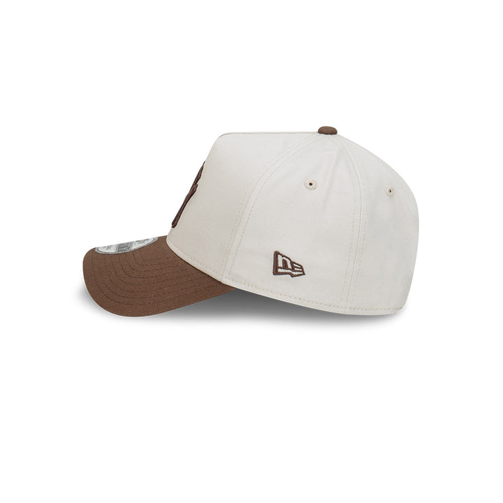 9FORTY A-Frame New York Yankees 2-Tone Vintage Stone Walnut Snapback