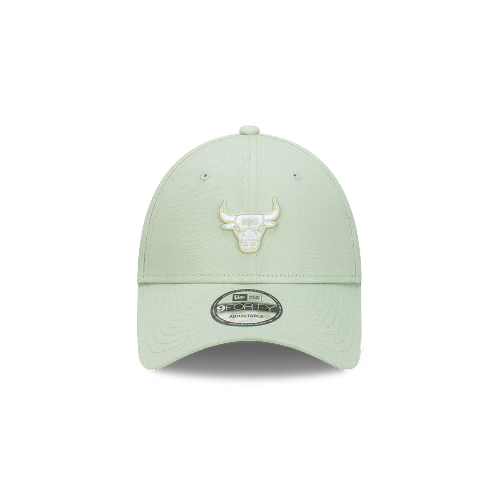 9FORTY Chicago Bulls Seasonal Midi Soft Grass Adjustable