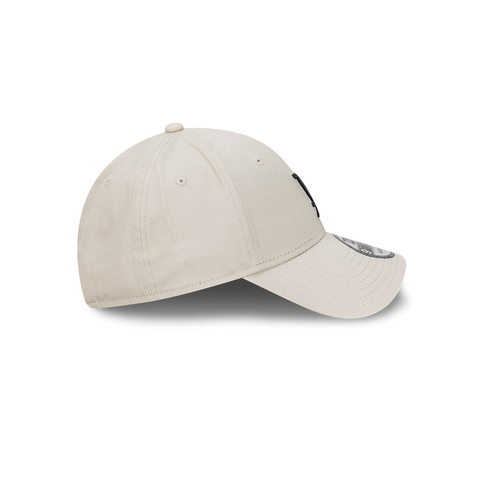 9FORTY Los Angeles Dodgers Black Visor Script Stone Adjustable