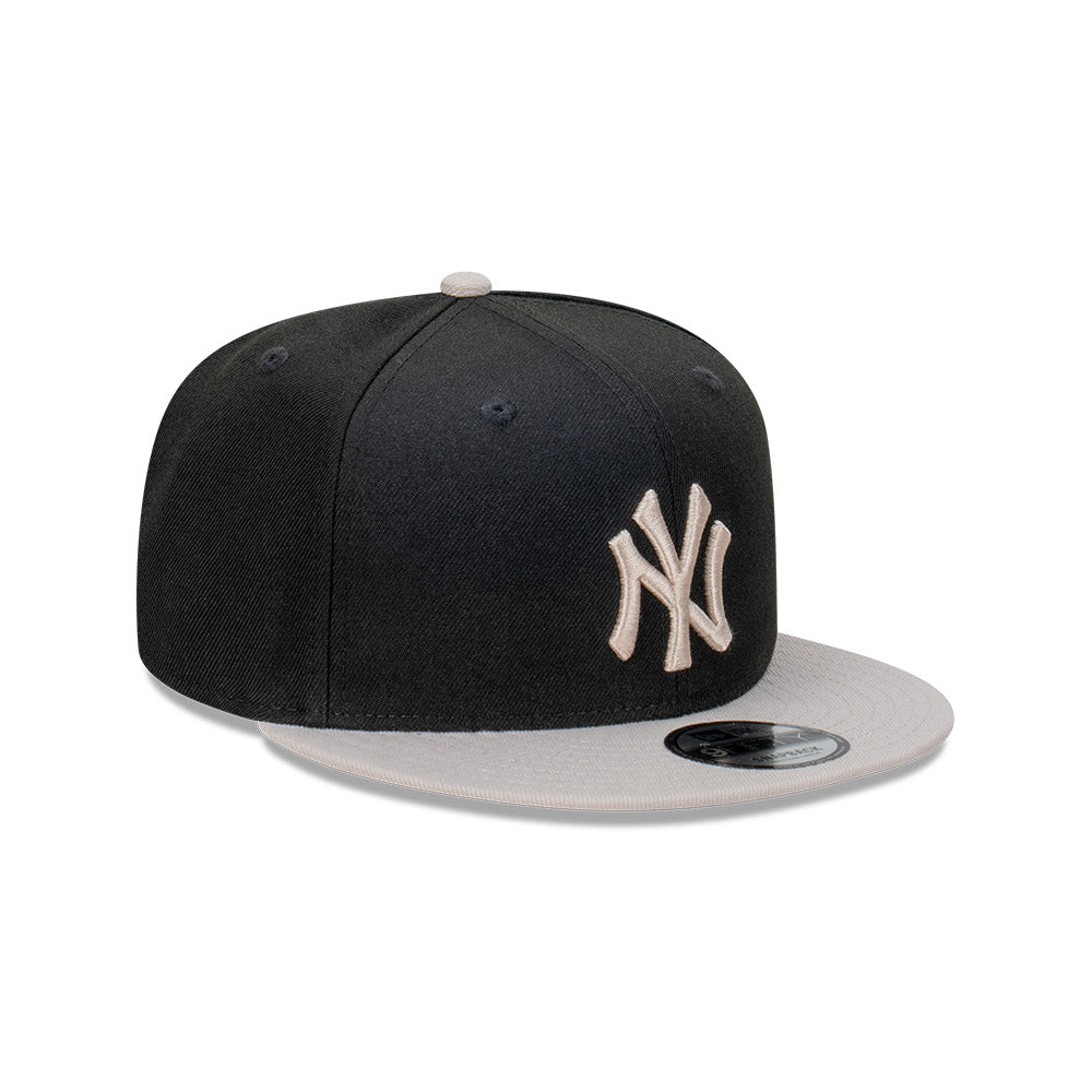 9FIFTY New York Yankees 2-Tone Black Stone Snapback