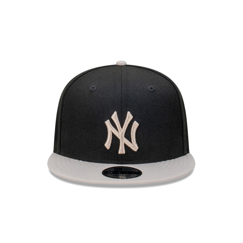 9FIFTY New York Yankees 2-Tone Black Stone Snapback