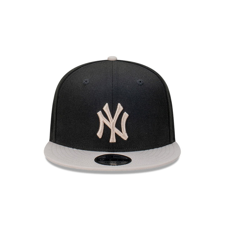 9FIFTY New York Yankees 2-Tone Black Stone Snapback
