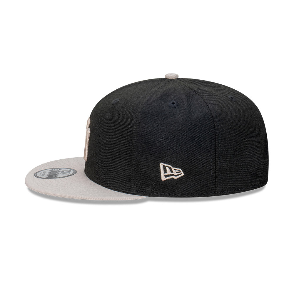 9FIFTY New York Yankees 2-Tone Black Stone Snapback