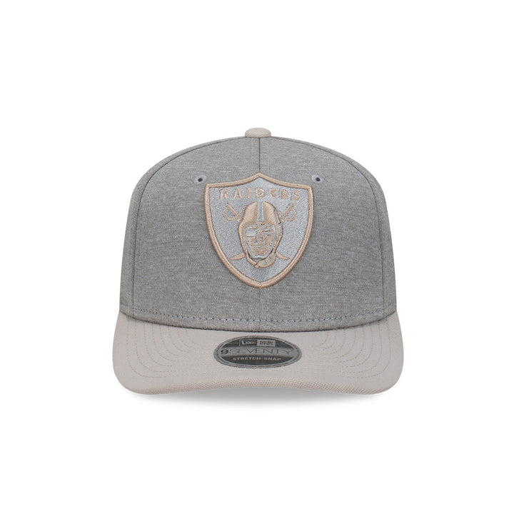 9SEVENTY Las Vegas Raiders Shadow Tech 2-Tone Stone Visor Gray Snapback