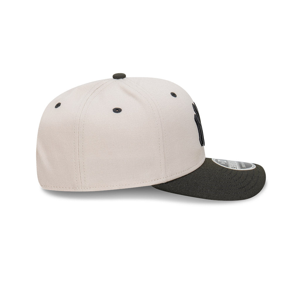 9SEVENTY New York Yankees Stone Black 2-Tone Stretch Snapback