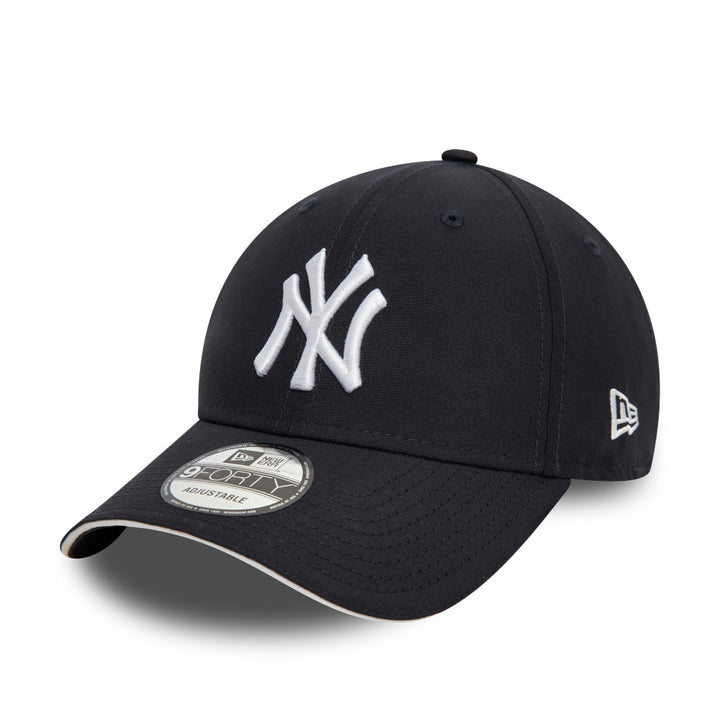 9FORTY New York Yankees Microfibre Navy Adjustable