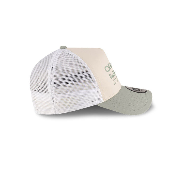 9FORTY E-Frame Trucker Red Bull Formula 1 Team Racing Seasonal Beige Snapback