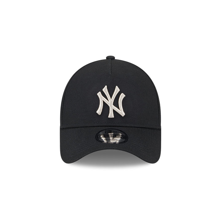 9FORTY A-Frame New York Yankees Black Stone Repreve Black Snapback