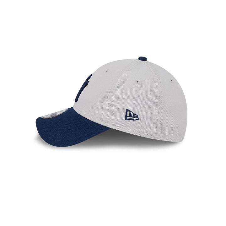 9FORTY CS New York Yankees Oceanside 2 Tone Repreve Stone Adjustable