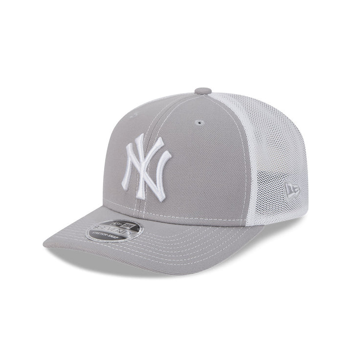 9SEVENTY New York Yankees Grey Contrast Stretch Snapback