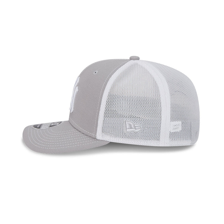 9SEVENTY New York Yankees Grey Contrast Stretch Snapback