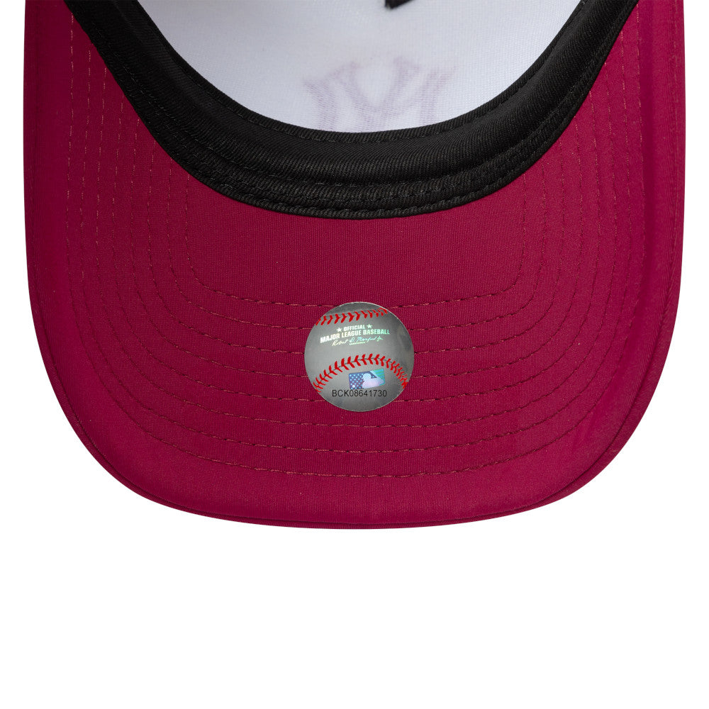 9FORTY E-Frame Trucker New York Yankees Cooperstown World Series 2-Tone Cherry Jam Visor Optic White Snapback