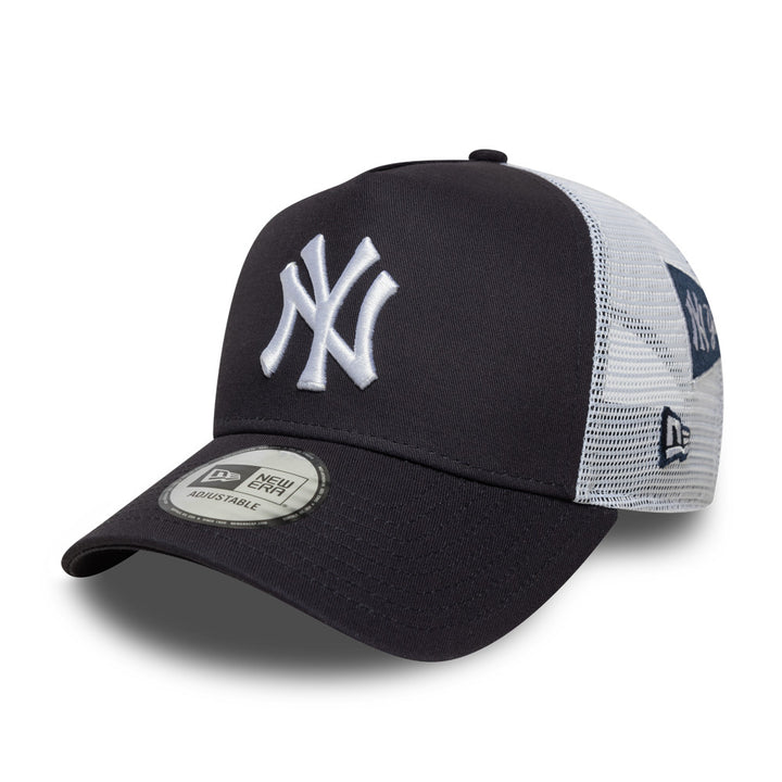 9FORTY E-Frame Trucker New York Yankees Multi Patch Navy Snapback