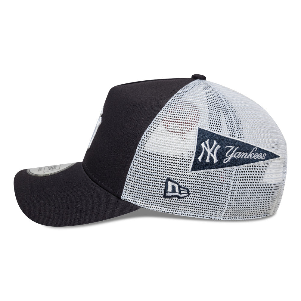 9FORTY E-Frame Trucker New York Yankees Multi Patch Navy Snapback