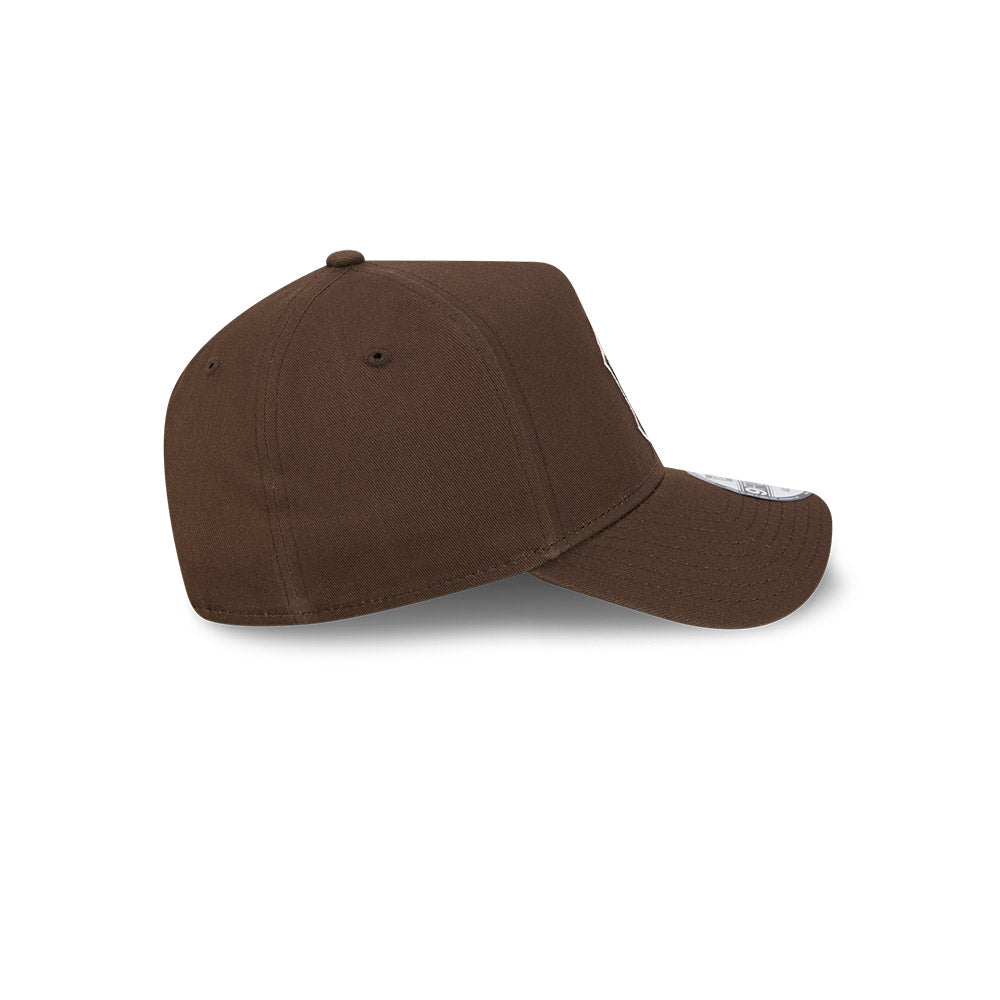 9FORTY A-Frame New York Yankees Earth Tone Chainstitch Walnut Snapback