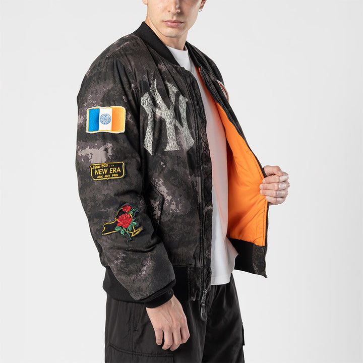 New York Yankees MLB x Alpha Industries Black Reversible Bomber Jacket