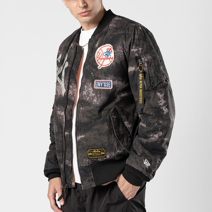 New York Yankees MLB x Alpha Industries Black Reversible Bomber Jacket