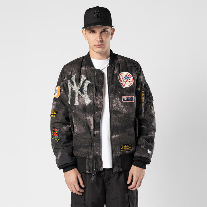 New York Yankees MLB x Alpha Industries Black Reversible Bomber Jacket