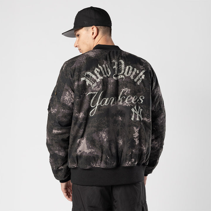 New York Yankees MLB x Alpha Industries Black Reversible Bomber Jacket