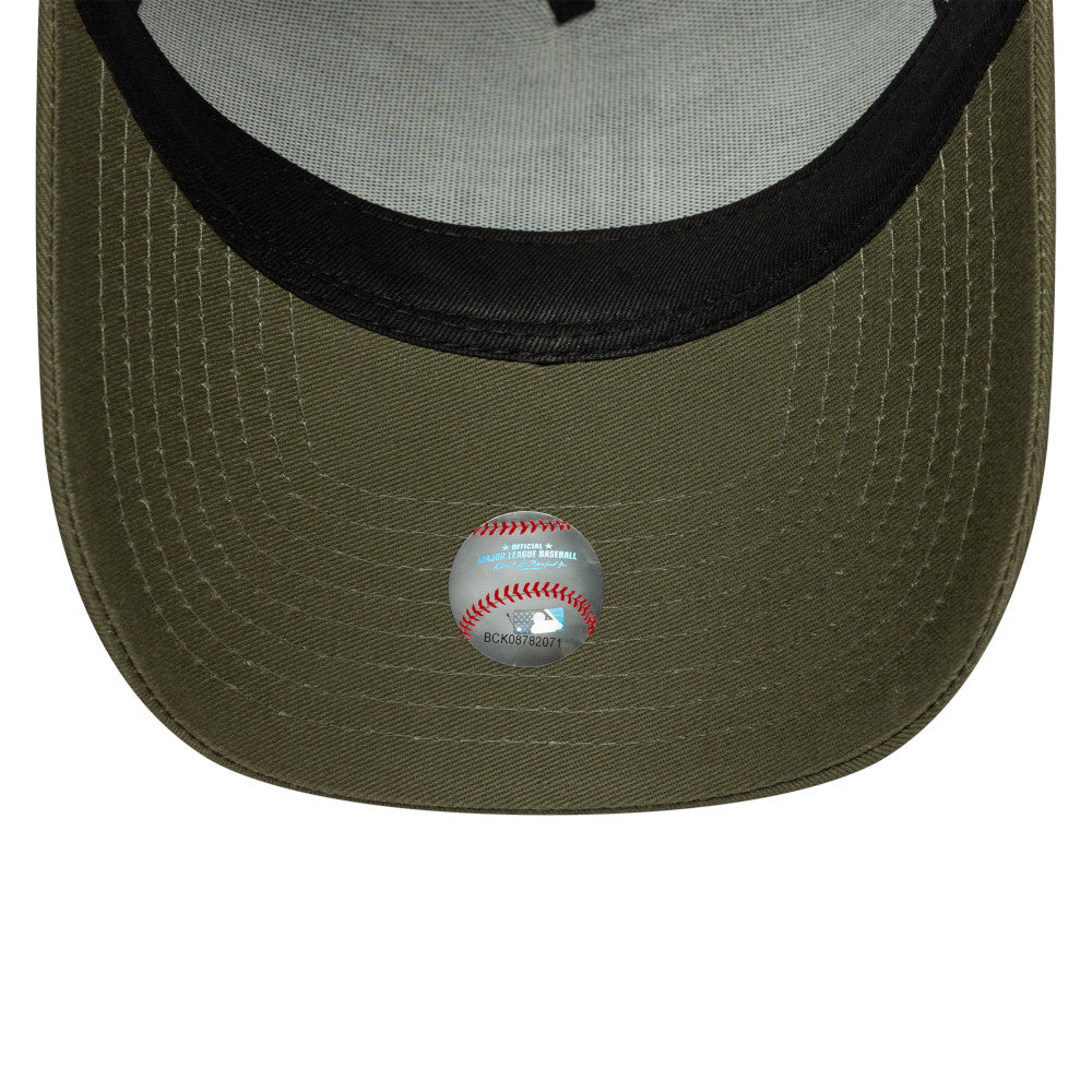 9FORTY E-Frame Trucker Los Angeles Dodgers Outline New Olive Snapback