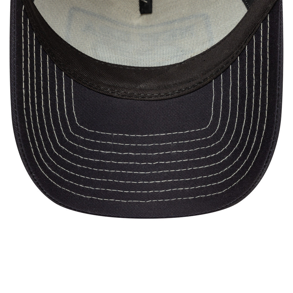 9FORTY E-Frame Trucker New Era Animal Patch Navy Visor Light Cream Snapback