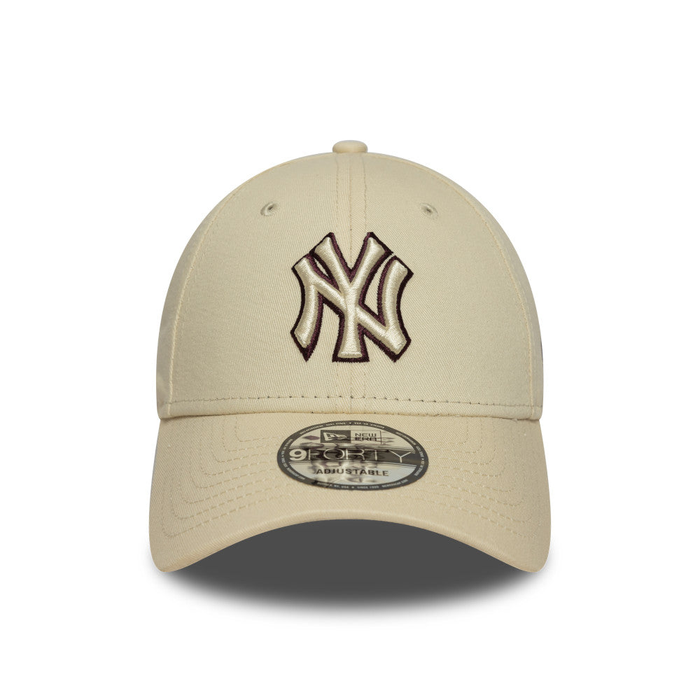 9FORTY New York Yankees Team Outline Light Cream Adjustable