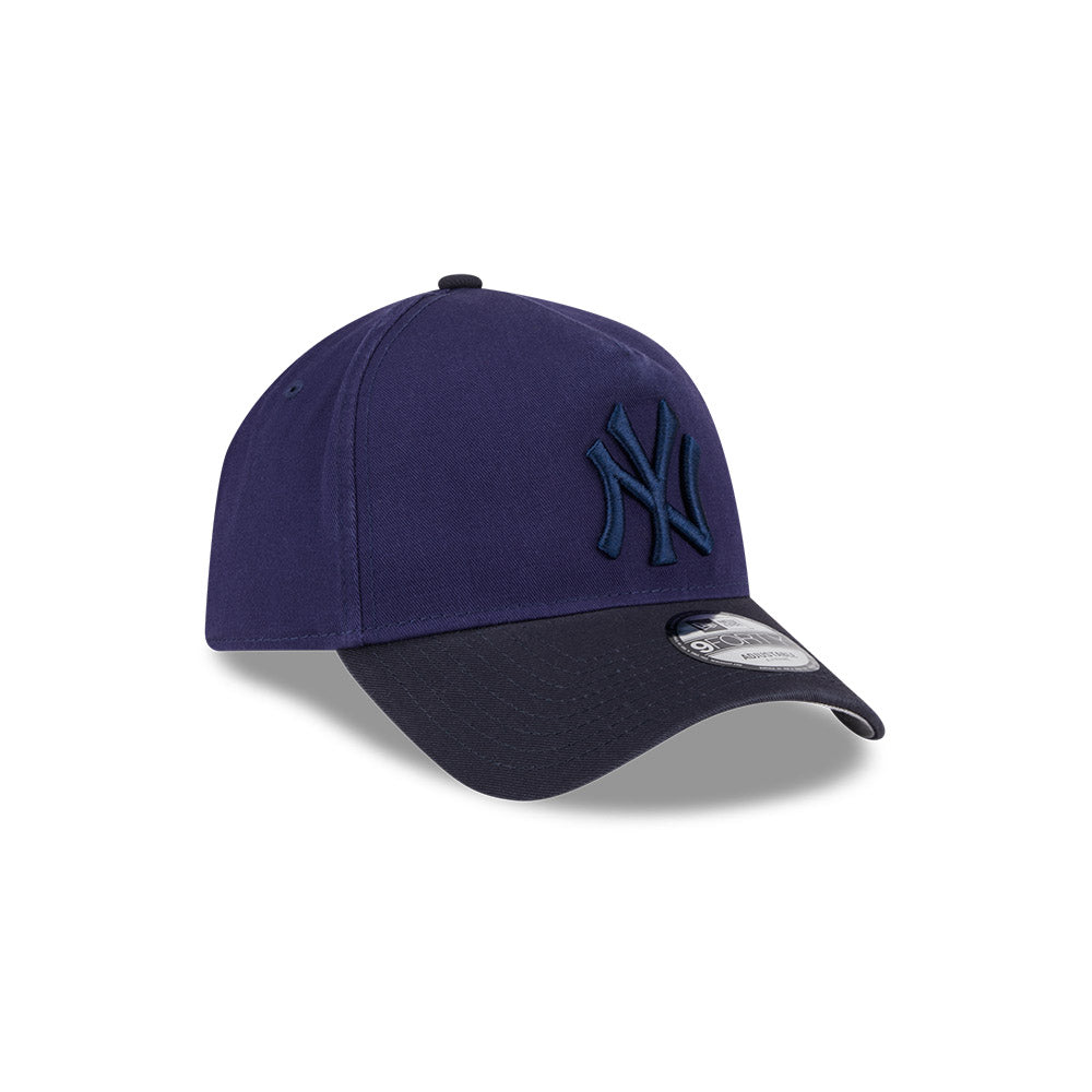 9FORTY A-Frame New York Yankees 2 Shade Wash Navy Snapback