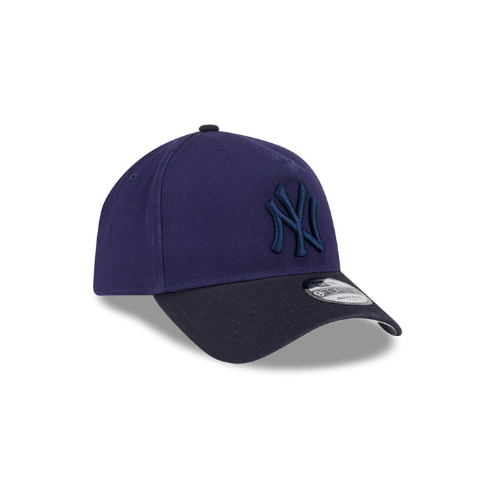 9FORTY A-Frame New York Yankees 2 Shade Wash Navy Snapback