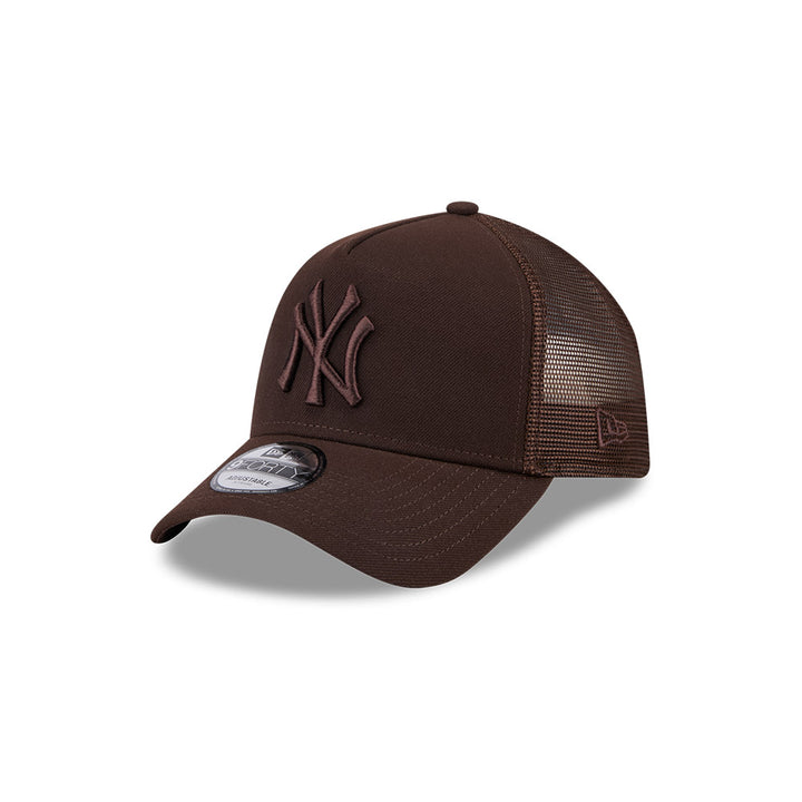 9FORTY A-Frame Trucker New York Yankees Burnt Wood Brown Snapback