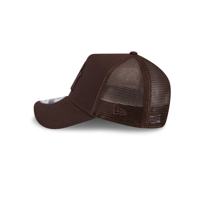 9FORTY A-Frame Trucker New York Yankees Burnt Wood Brown Snapback
