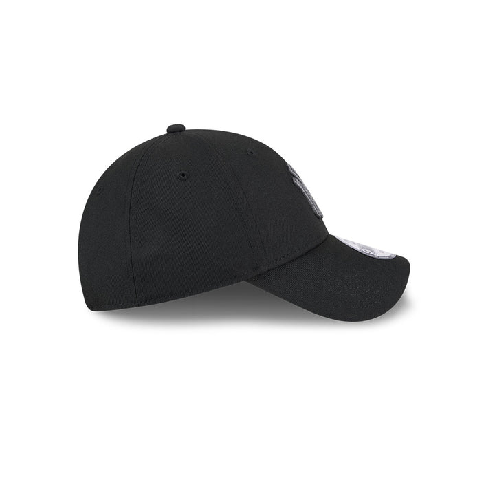 9FORTY New York Yankees Metallic Black Snapback