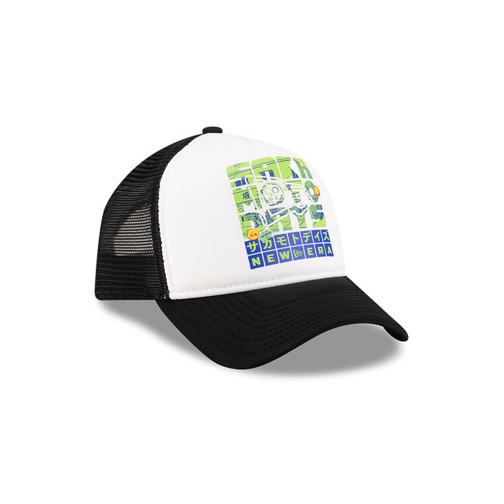 9FORTY A-Frame Trucker New Era x Netflix Sakamoto Days Wordmark Black White Snapback