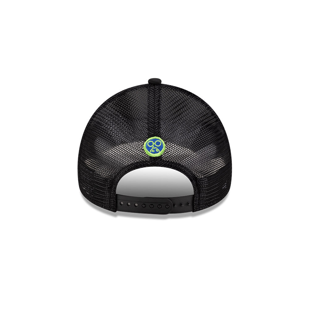 9FORTY A-Frame Trucker New Era x Netflix Sakamoto Days Wordmark Black White Snapback